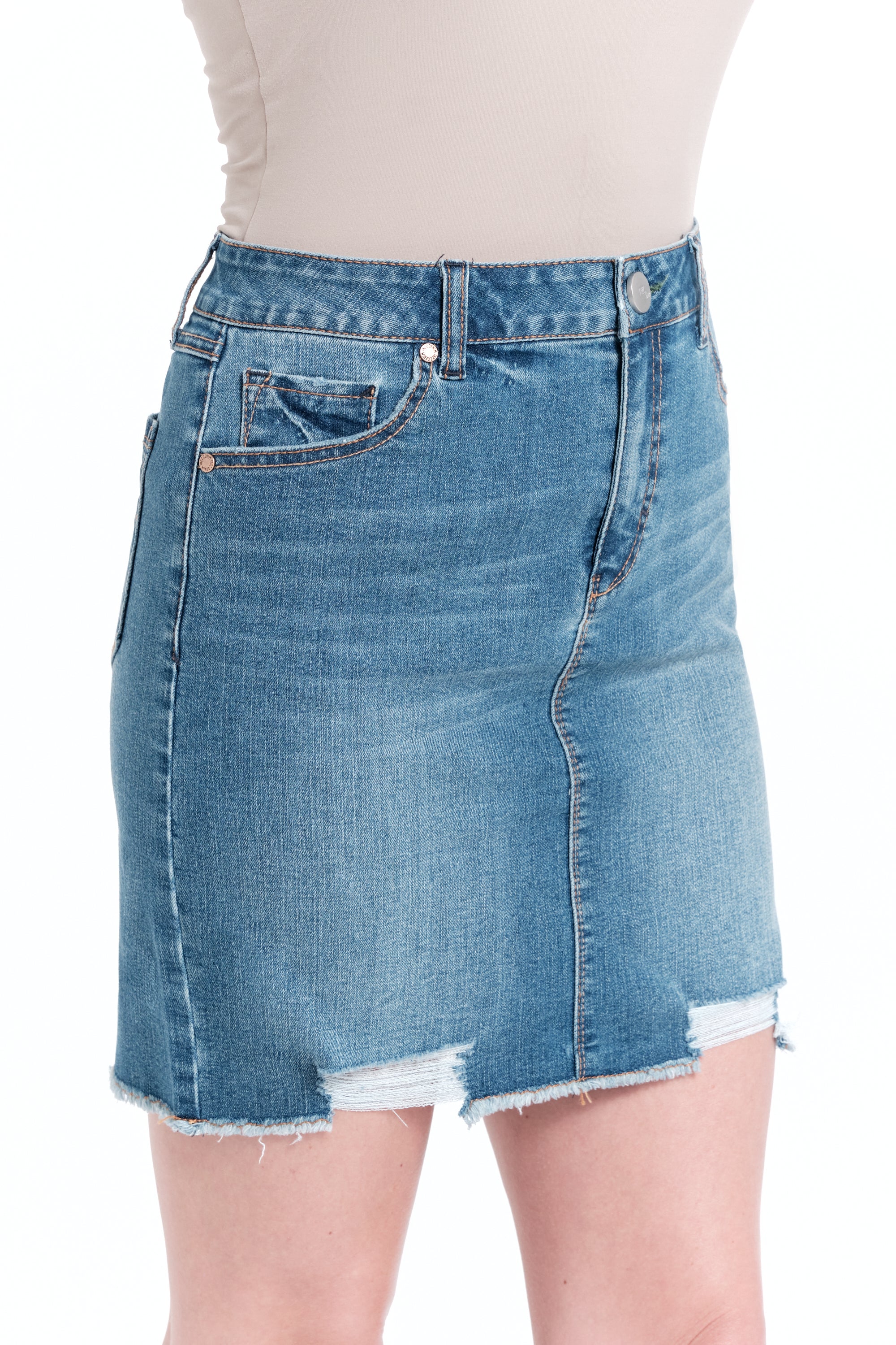 Re Denim Fray Hem Destruction Skirt in Tanner 1822 Denim