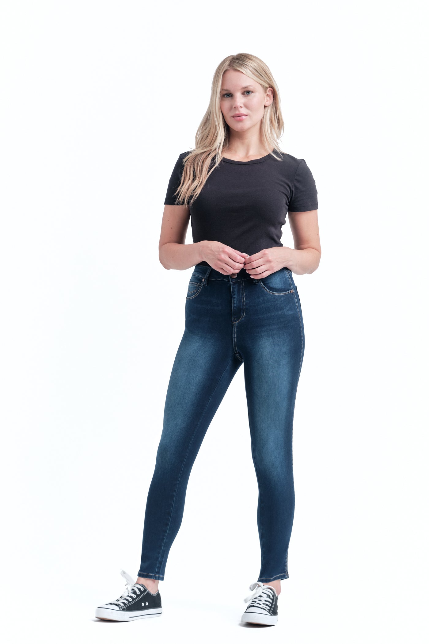 Gia Butter Ankle Skinny in Raquel
