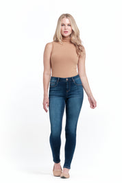 Ava Butter Skinny in Lennox