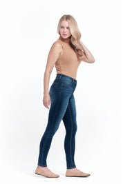 Ava Butter Skinny in Lennox