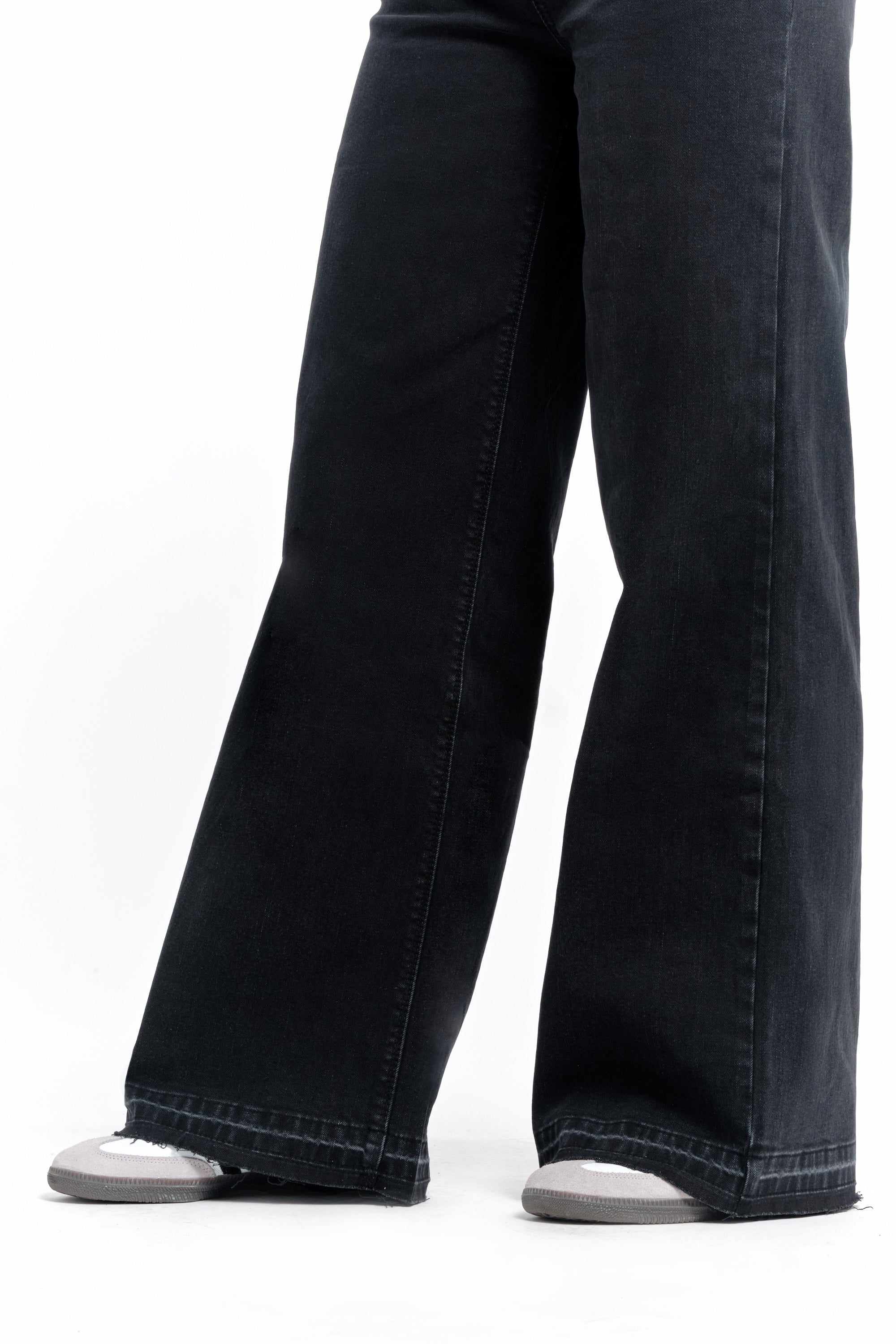 Vintage Slim Wide Leg With Release Hem in Sterling – 1822 Denim