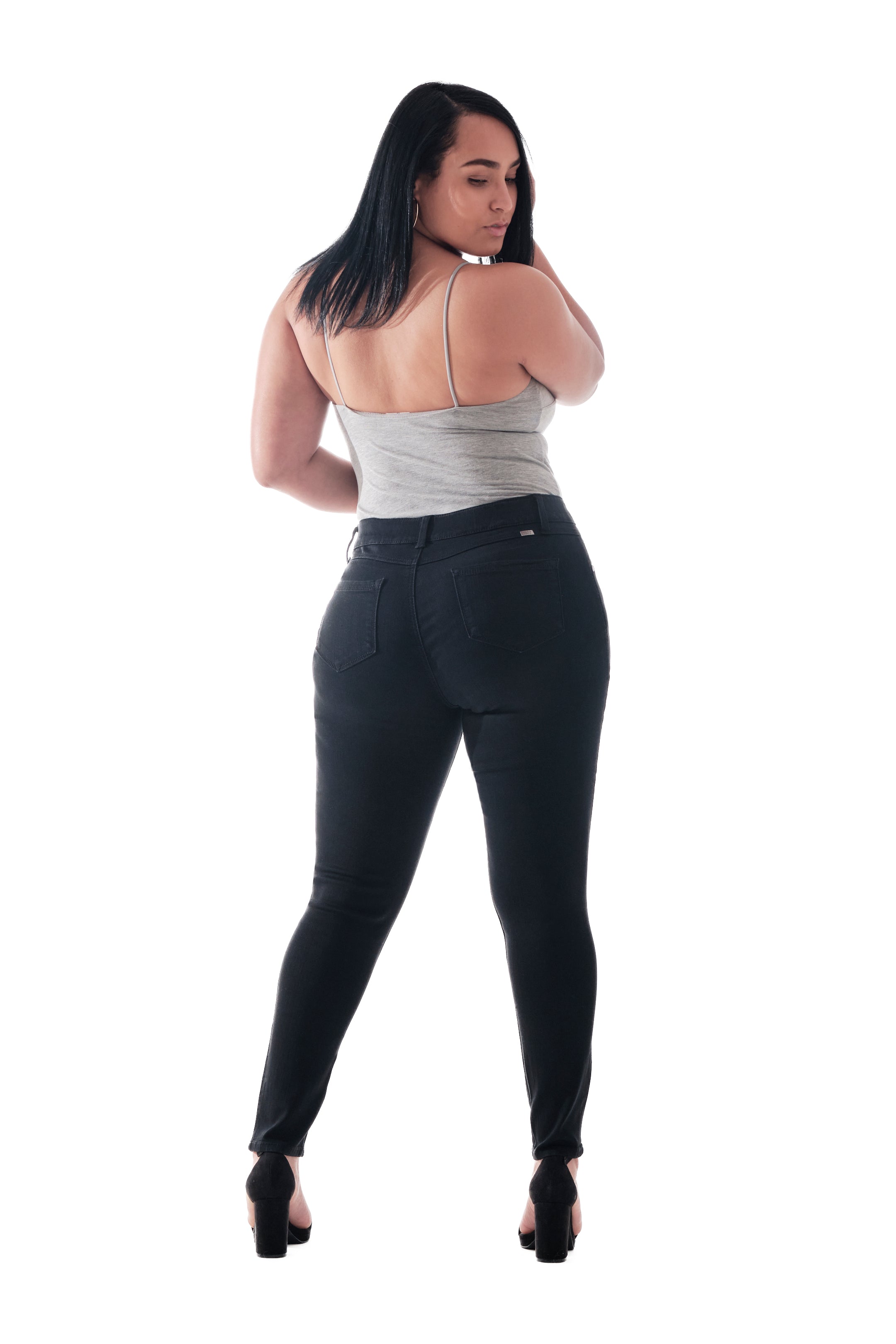 Curvy No Gap Skinny in Black